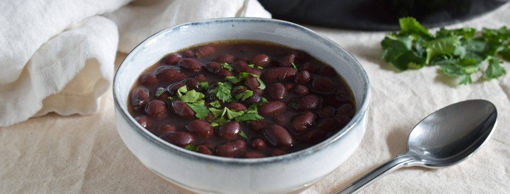 receta de alubias negras con verduras - Deliciosa receta de alubias negras con verduras: una opción nutritiva y reconfortante