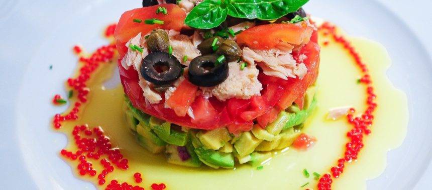 receta de ensalada aguacate atun tomate - Deliciosa Receta de Ensalada con Aguacate, Atún y Tomate
