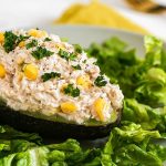 Deliciosa Receta de Ensalada de Piña, Aguacate y Atún: Una Explosión de Sabores en tu Boca