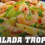 Deliciosa Receta de Ensalada Tropical con Langostinos