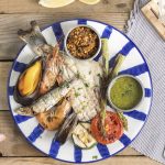 Deliciosa Receta de Parrillada de Pescado para Compartir en Familia