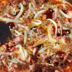 Deliciosa Receta de Pizza Barbacoa Casera: ¡Sabor y Tradición en tu Hogar!